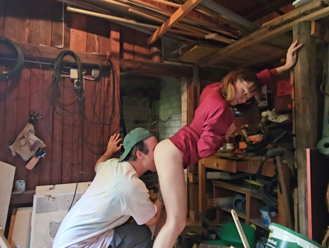 Download: BettDuett - Heimlich in der Werkstatt genagelt !!