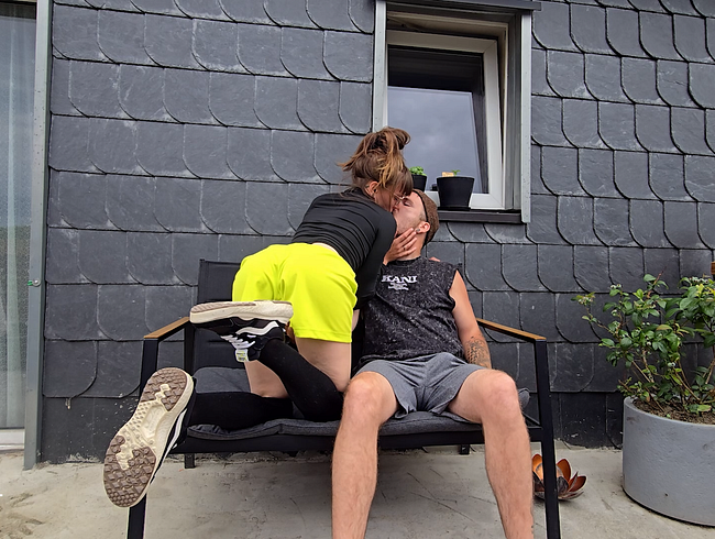 Download: BettDuett - Heimicher Balkon Quicky !!