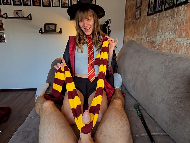 Download: BettDuett - Zauberfick mit Horny Hermine !!