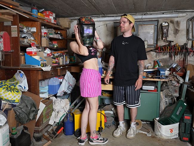 Download: BettDuett - In Nachbars Werkstatt genagelt !!