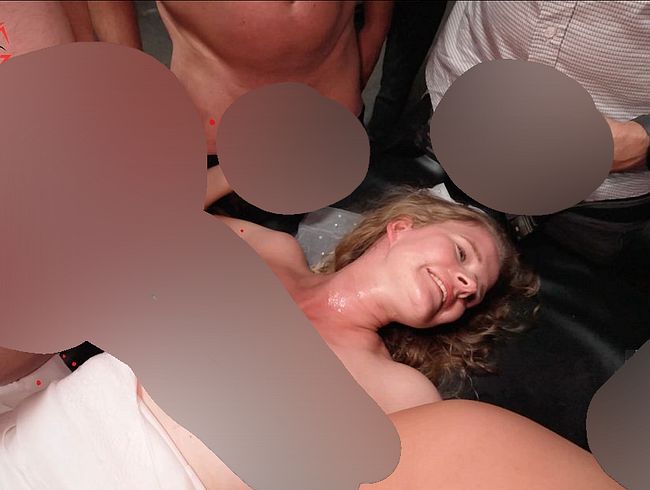 Download: Bikergirl_97 - XXL Spermacompilation! Teen im Sperma Himmel! Inklusive Gangbang Szenen!