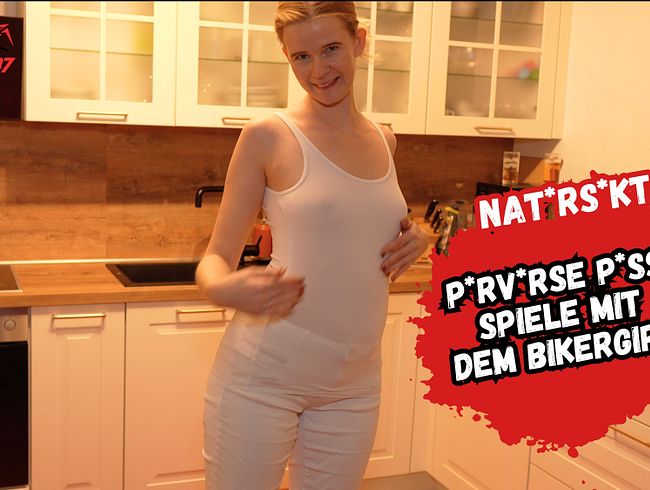 Download: Bikergirl_97 - Perverses Selbstanpissen in weißer Jeans und weißem Top eskaliert! Bis zum Squirt!