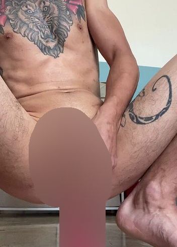 Download: Bingoxxx95 - Entspannter Tag mit meinem großen roten Spielzeug