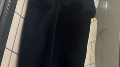 Download: BlasMausAga - Selbstbefriedigung unter der Dusche