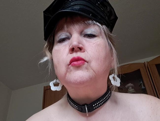 Download: Blasflittchen - POV - leicht dominanter wichsbefehl