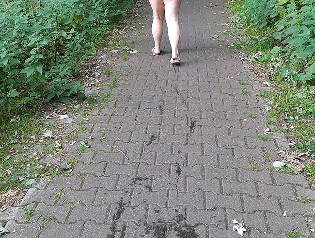 Download: Blasflittchen - Pißspur hinterlassen