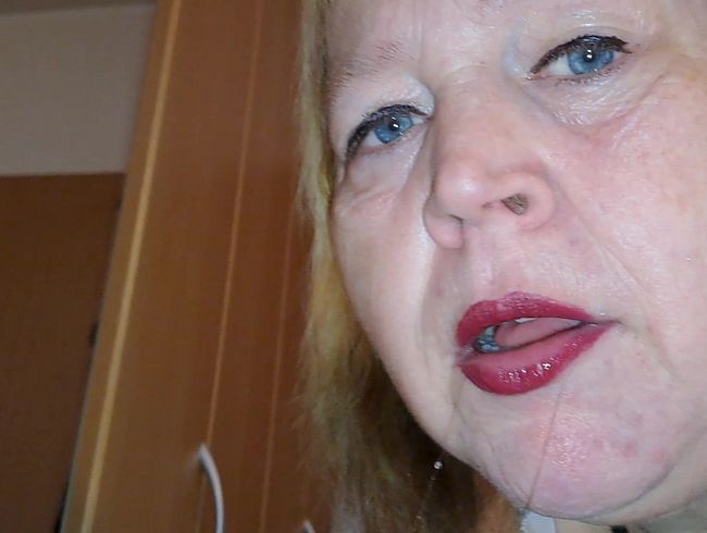 Download: Blasflittchen - Spiegel Blowjob