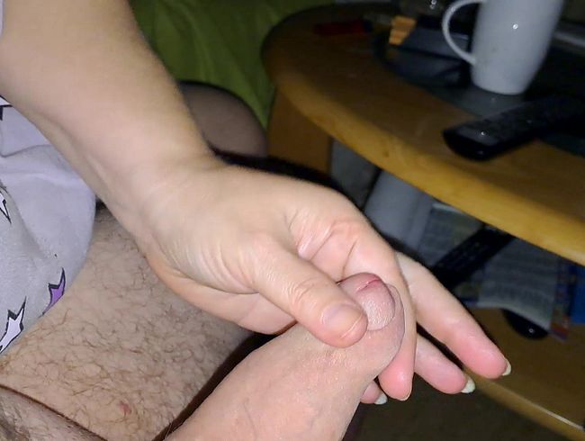 Download: Blasflittchen - Hand- und Fussjob