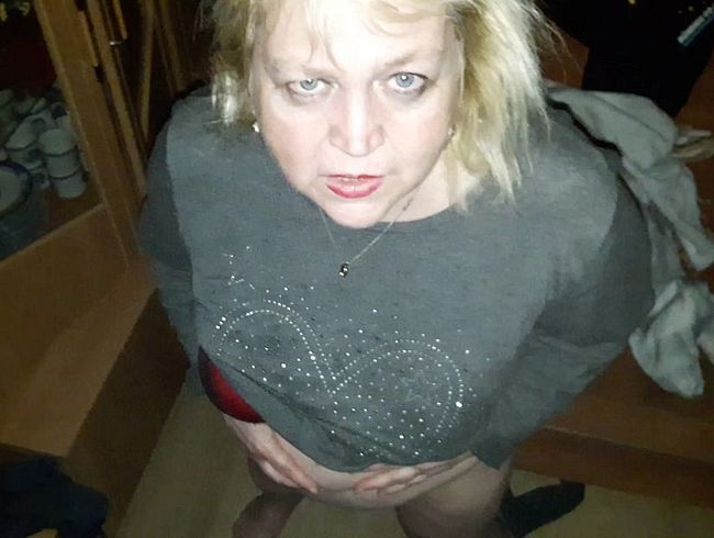 Download: Blasflittchen - squirt im stehen