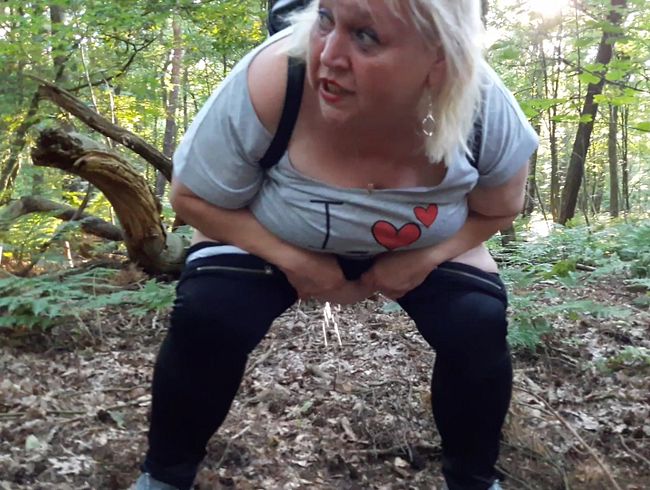 Download: Blasflittchen - Heftig im Wald gepisst für dich