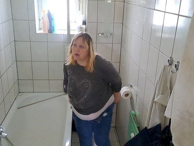 Download: Blasflittchen - Du filmst mich auf dem Klo