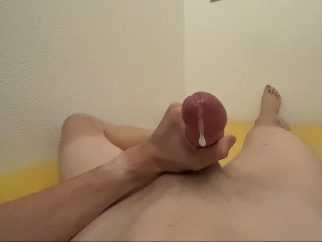 Download: Blondboy1998 - Aus Langeweile gewichst, riesige Ladung