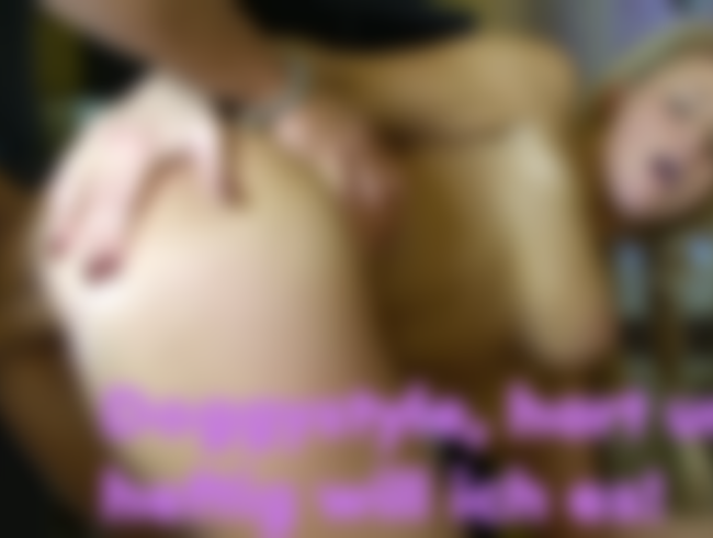 Download: Blonde-Babes - Doggystyle, hart und heftig will ich es!