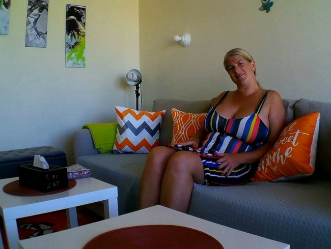 Download: Brandi69 - Wichsanweisung - Tuch wichser