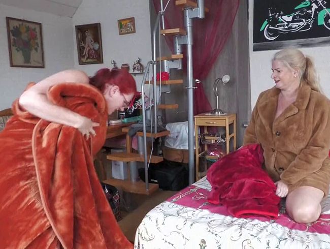 Download: Brandi69 - Kuscheldecken-Fetisch