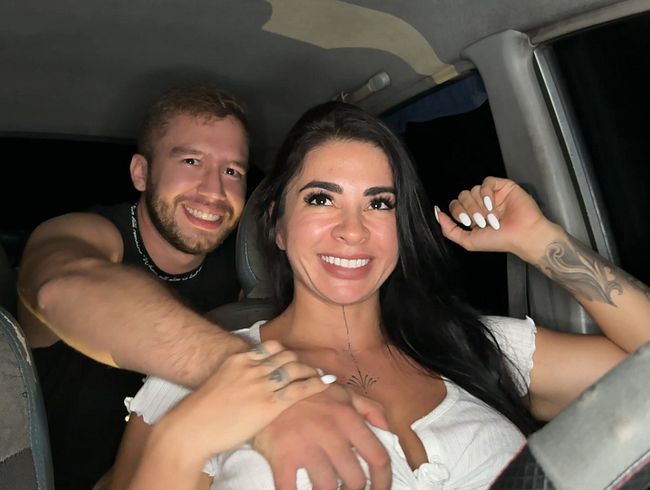 Download: BrianEvansx - ASMR NAHAUFNAHME - Milf fickt Brian Evansx im Auto