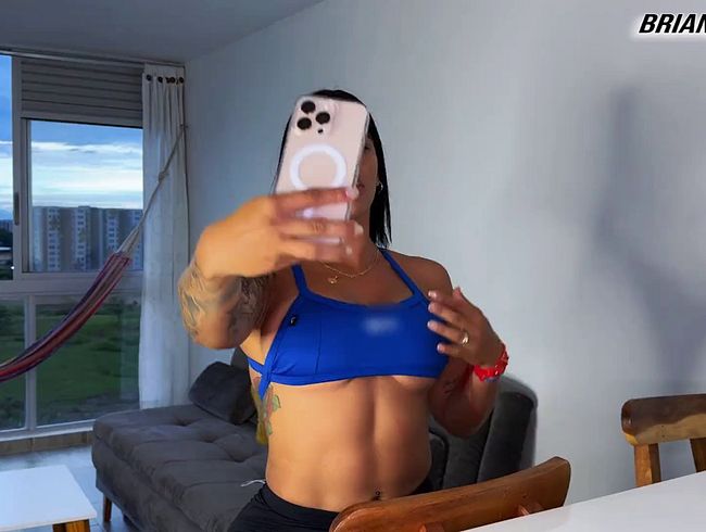 Download: BrianEvansx - Vollbusige Amazonen-MILF fickt mich überall in ihrem Haus - Brian Evansx