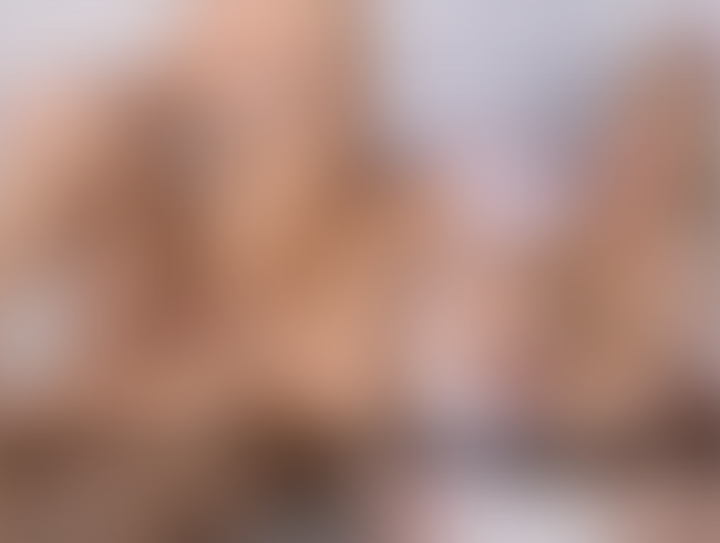 Download: Busty-Bombastic - Diagnose Ficksüchtig!Busty eilt schnell zur Hilfe!