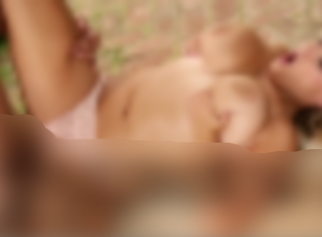 Download: Busty-Bombastic - Dicke Titten die gut Wippen! Cumshot auf die Möpse!!!!