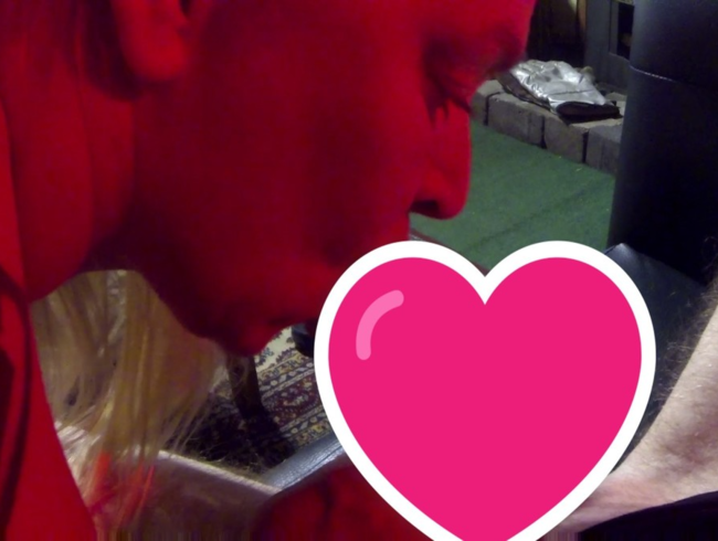 Download: CC-HOT-MEDIA - Meinen Schwanzlutschen zur Entspannung