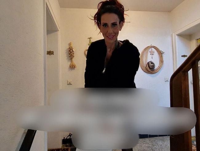 Download: Candy_Suck - Geile Nylonslut im Gemeinschafts-Keller gefickt