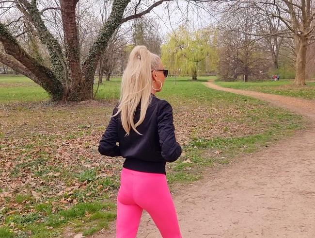 Download: Candy_Suck - Wildpinkeln darft ich das  ?