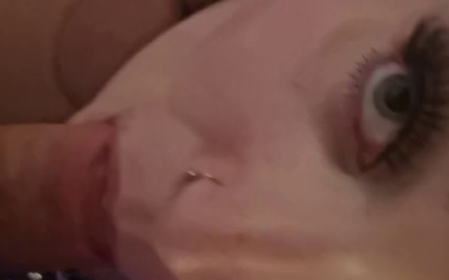 Download: Cascada_Jay - Geiles Schwanz gesauge, curvy Bitch deepthroat BBW