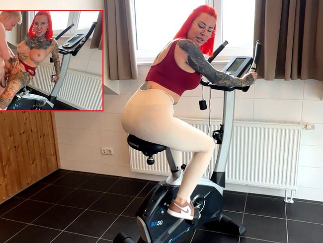 Download: Cat-Coxx - Schüchterner Fitnesstrainer,(20) zum Sex verführt! Dieses Training wird er so schnell nicht vergessen!