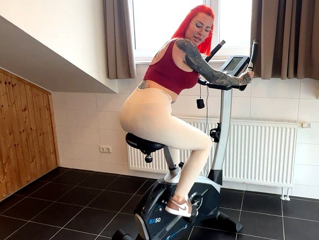 Download: Cat-Coxx - Schüchterner Fitnesstrainer,(20) zum Sex verführt! Dieses Training wird er so schnell nicht vergessen!