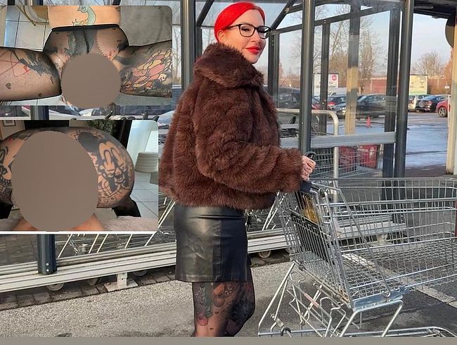 Download: Cat-Coxx - Praktikant (18+) aus dem Supermarkt darf blank ins MILF Loch ! Droht im jetzt der Rausschmiss