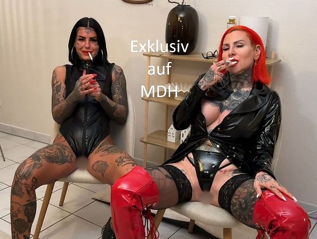 Download: Cat-Coxx - Dreckiger Doppel FOTZEN-Talk! Milf vs Teen! Bei wem spritzt du ?