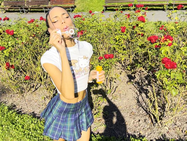 Download: ChrisKubrick - Enge Latina-Nymphe bekommt tiefen Anal-Creampie