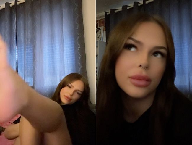 Download: Coco2004 - Teen FinDom Erniedrigung mit Füßen.