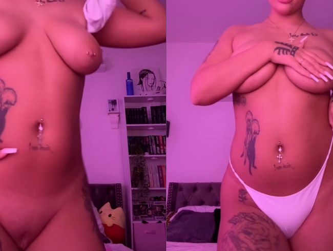 Download: Coco2004 - blonde teen hure zeigt dir wirklich ALLES!!!