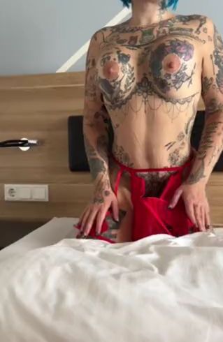 Download: Colorfull_Honey - Im Bett sinnlich bewegen