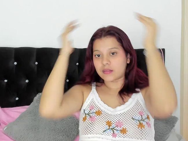 Download: CoralineHale - Ich spiele mit meinen Haaren ... Gefallen dir meine Colitas?