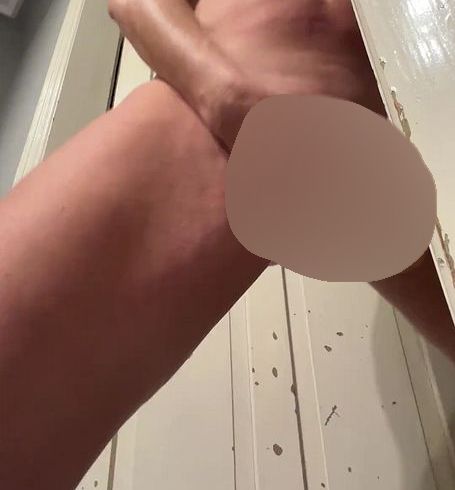 Download: Creamybunny - Im stehen meinen Dildo genommen