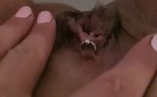 Download: Creamybunny - Einfach beim pinkeln