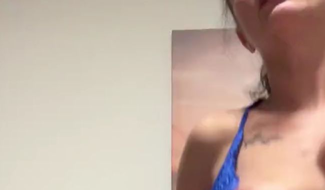 Download: Creamybunny - Geil geritten mit schönem Anblick