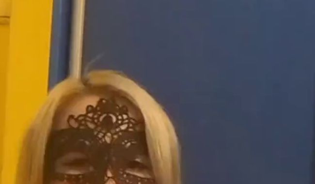 Download: Cum_Stealer - Willst du mal in meine Büx luschern?