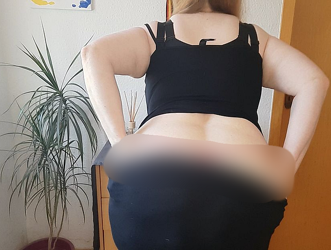 Download: Curly82 - Langsam ziehe ich meine Leggings runter