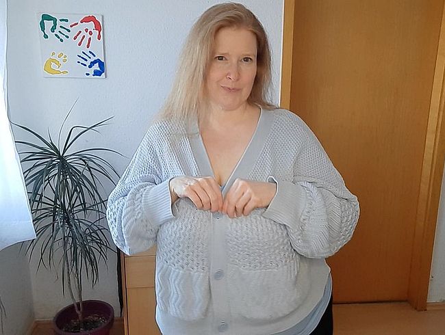 Download: Curly82 - Ich zieh mich für dich aus