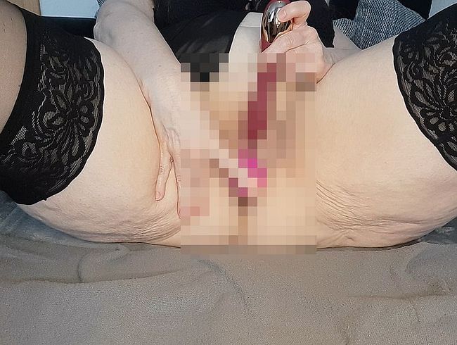 Download: Curly82 - 2 mal Vibrator = doppelt Spaß