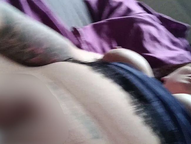 Download: CurvyKompriGirl - Lust auf einen Quickie? Schaffst Du es in unter einer Minute mit mir zu kommen?