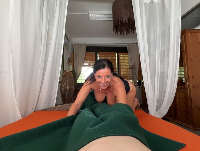 Download: DaCada - SEXTAPE mit meinem jungen Mitbewohner - POV Fuck!