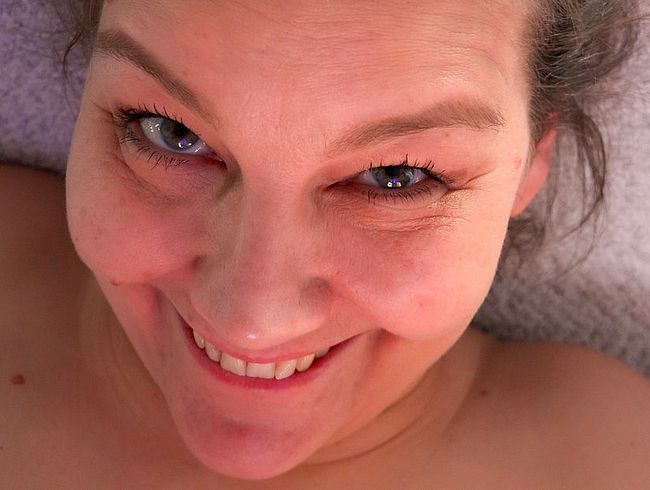 Download: DaddysLuder - Beim Gamen geschwängert? Gamer entleert sich in meiner Fotze und gewinnt die Runde