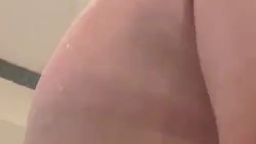 Download: Dadycool85 - Solo Nummer unter der Dusche willst du mein geilen Schwanz sehen?