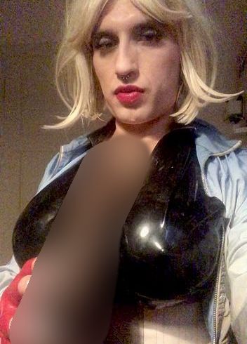 Download: Dancearoundme - Anblasen und dann… mehr! Ein wenig anlutschen und der Freund ist bereit… du auch?