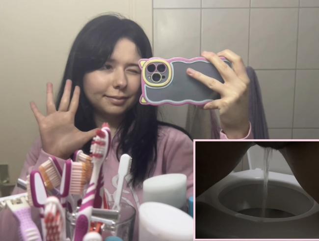 Download: DaphneDietz - Mein erstes NATURSEKT-VIDEO, mit 18!!! (6x gepinkelt)