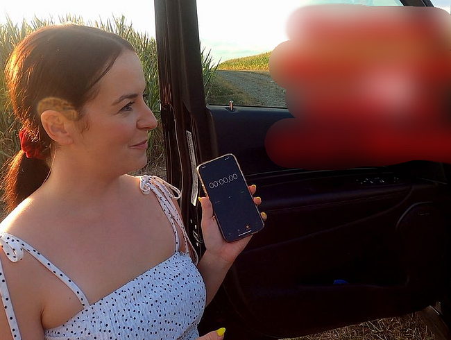 Download: DerPornoBeamte - Countdown Meisterschaft! Schafft sie es in 5 Minuten!